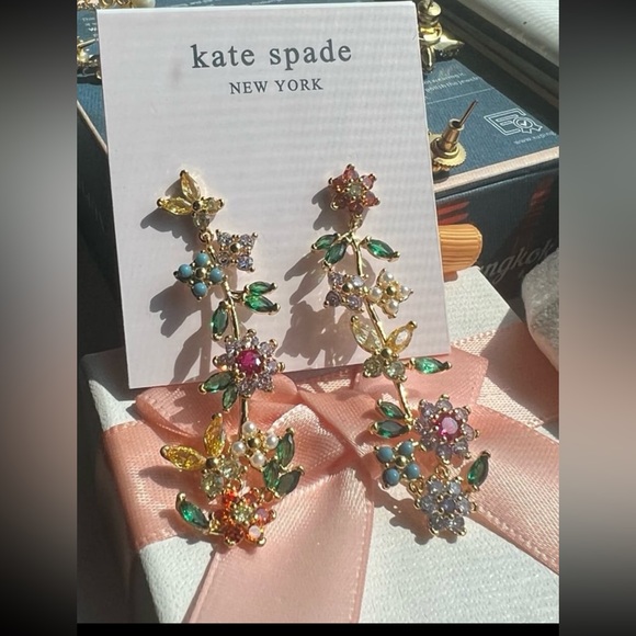 Katespade bloom flower linear earrings - Picture 5 of 13